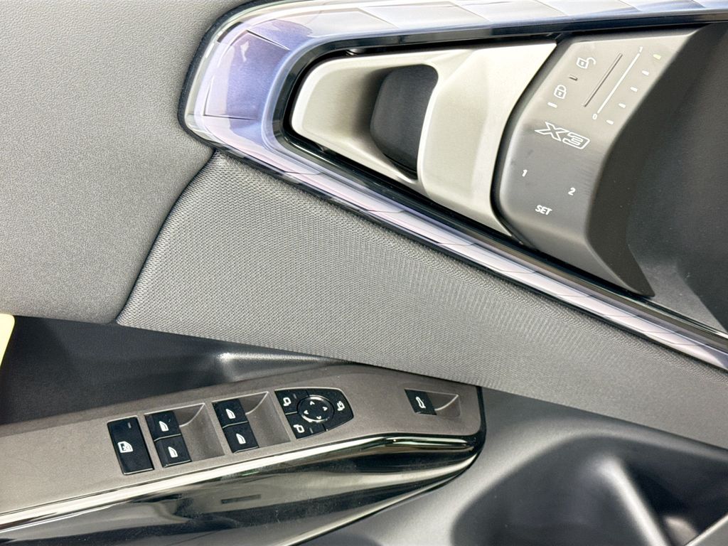 Thumbnail: 2026 BMW X3 - 22