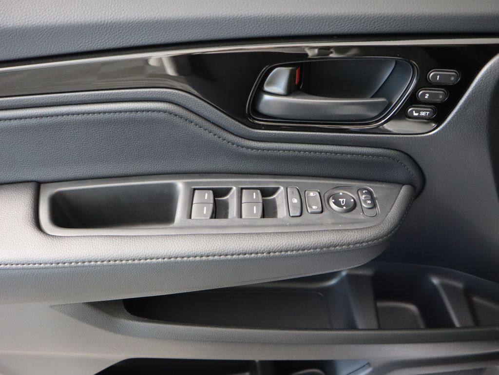 Thumbnail: 2026 Honda Odyssey - 25