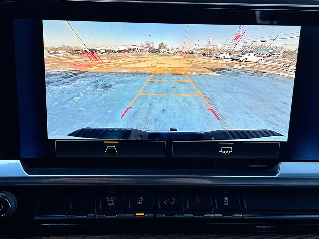 2024 Chevrolet Silverado 3500HD LT - Photo 17