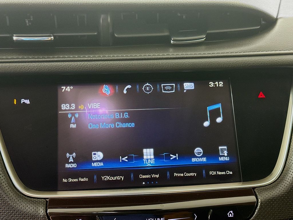 Thumbnail: 2017 Cadillac XT5 - 15