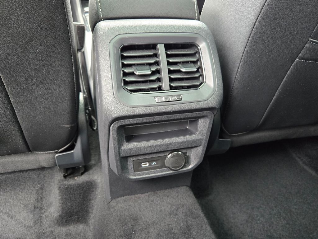 2024 Volkswagen Tiguan - $29,300