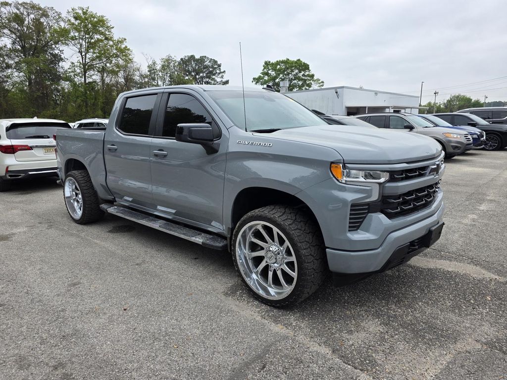 2024 Chevrolet Silverado 1500 RST Crew Cab RWD