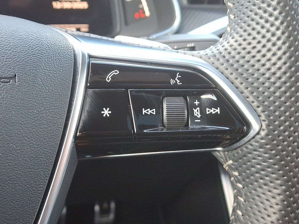 Thumbnail: 2020 Audi S7 - 23