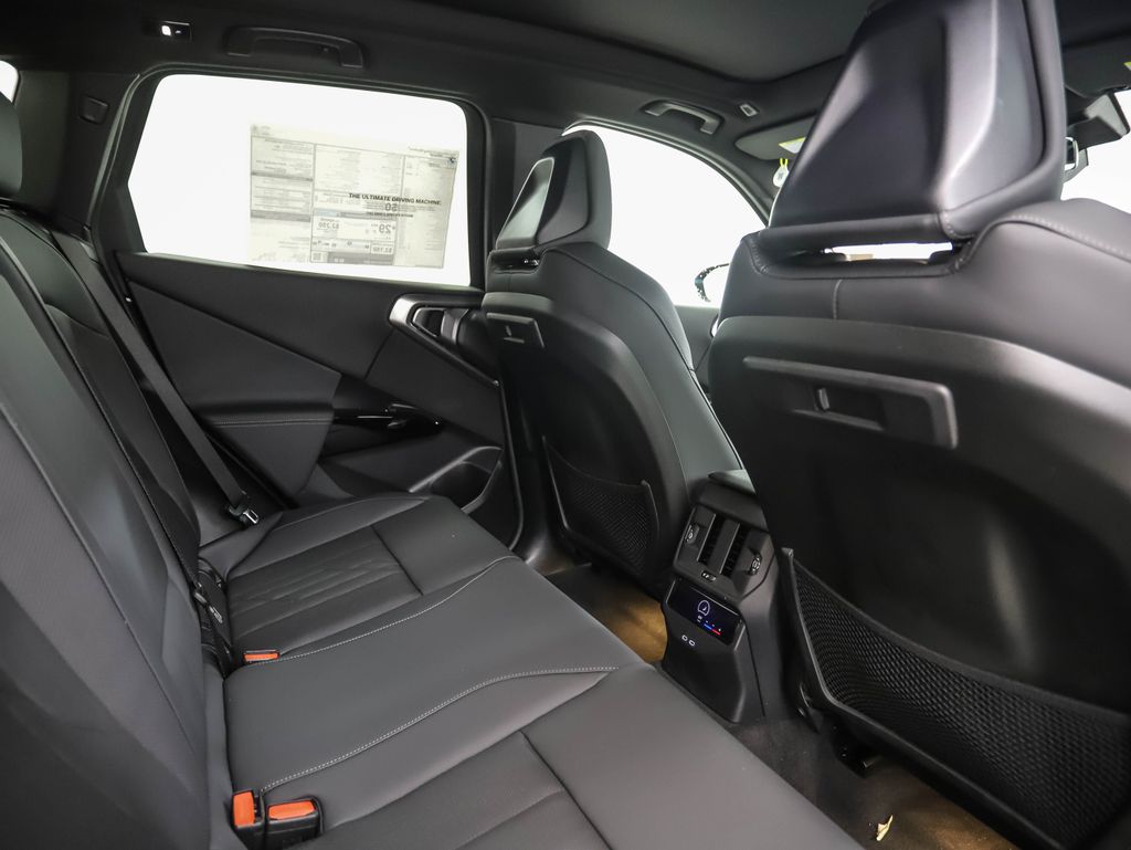 Thumbnail: 2026 BMW X3 - 25