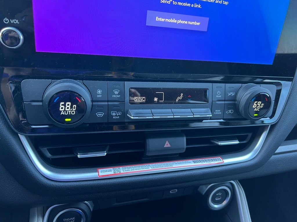 Thumbnail: 2025 Toyota Grand Highlander - 26