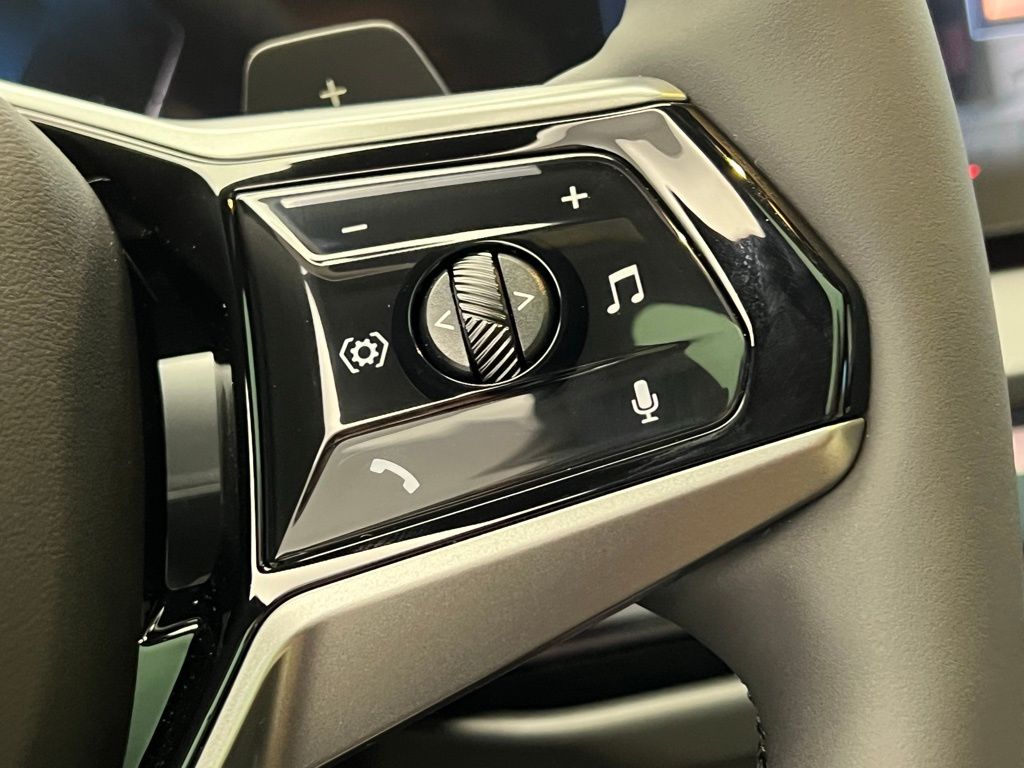 Thumbnail: 2026 BMW X3 - 17