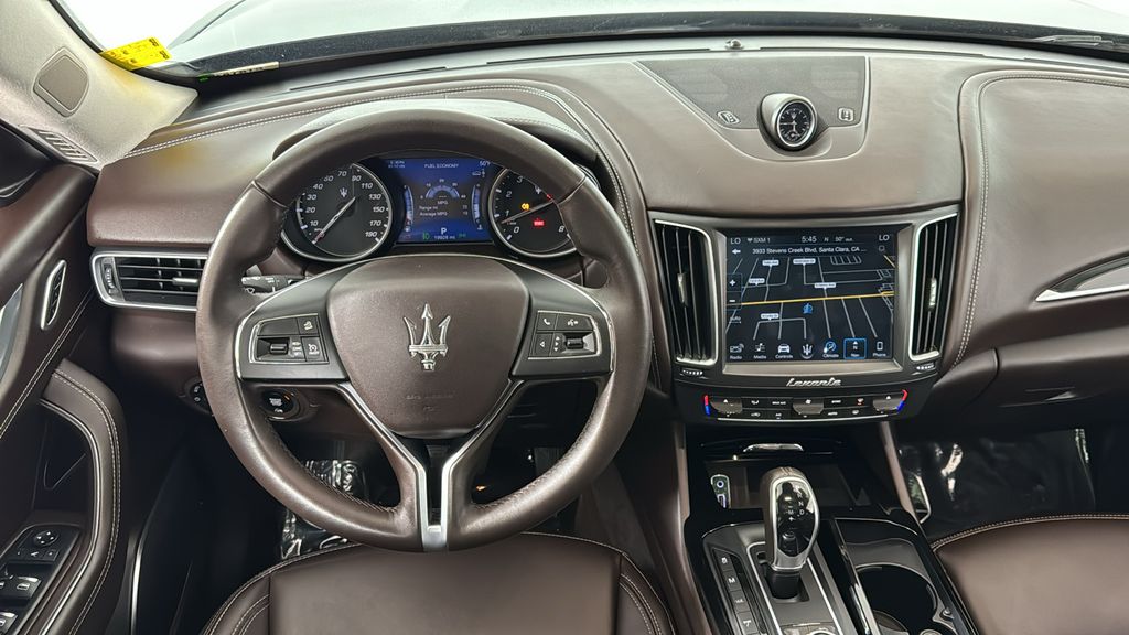 2018 Maserati Levante S 12