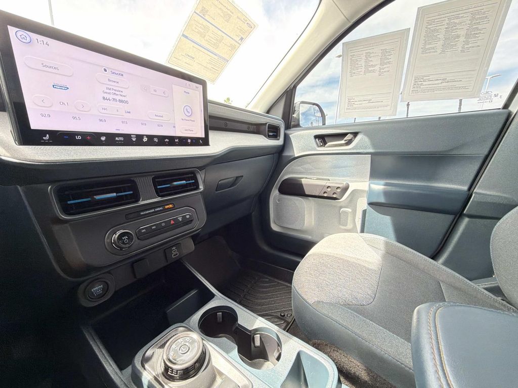 Used 2025 Ford Maverick XLT 4D Crew Cab