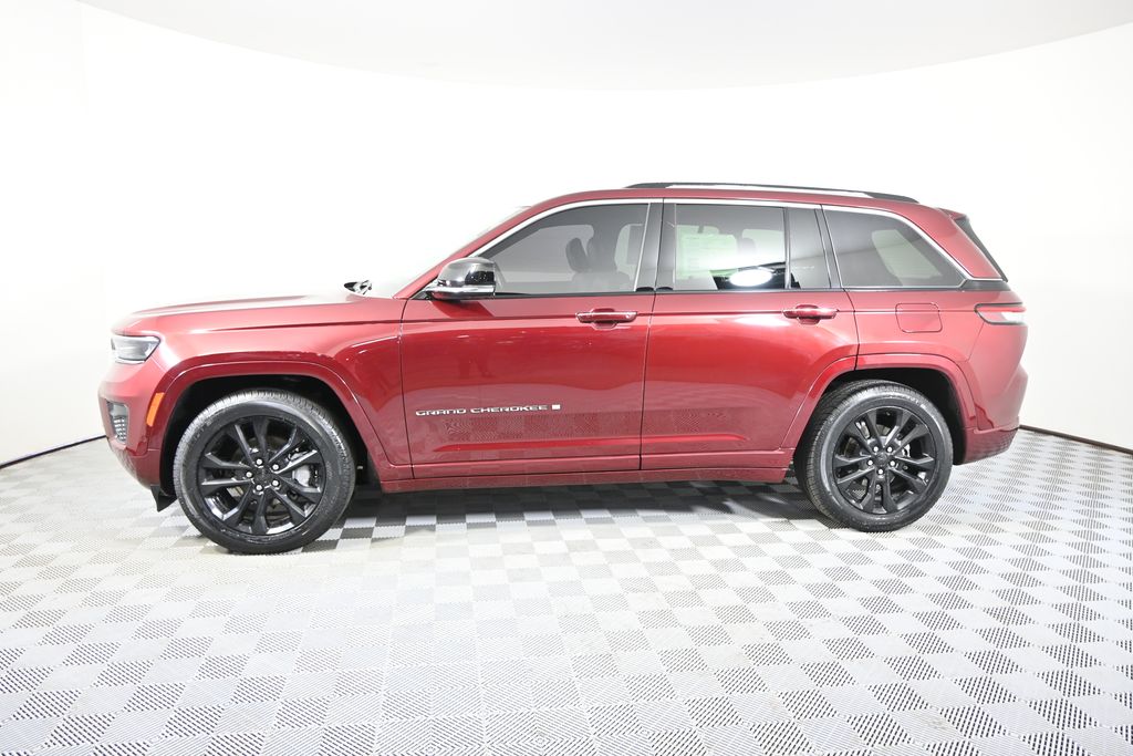 Used 2022 Jeep Grand Cherokee Overland with VIN 1C4RJHDG5N8629594 for sale in Forest Lake, Minnesota
