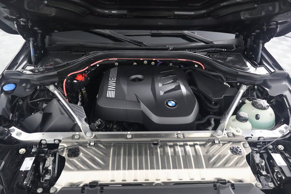 Thumbnail: 2025 BMW X3 - 9