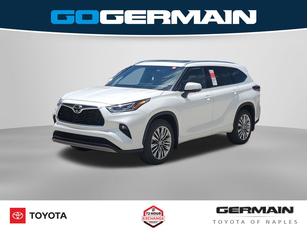 White (Wind Chill Pearl) 2026 Toyota Highlander SUV / Crossover All-Wheel Drive 8-Speed Automatic