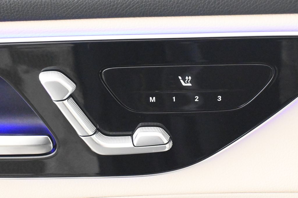 Thumbnail: 2026 Mercedes-Benz GLC - 25