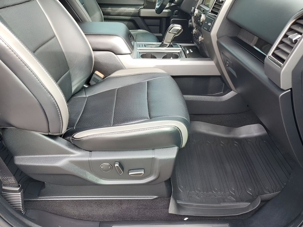 Used Car 2018 Ford F-150  Raptor For Sale Under $40,000 In Austin, Texas