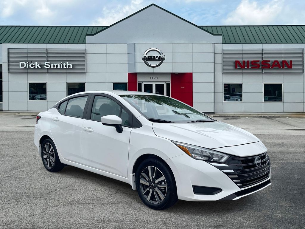 2025 Nissan Versa SV FWD