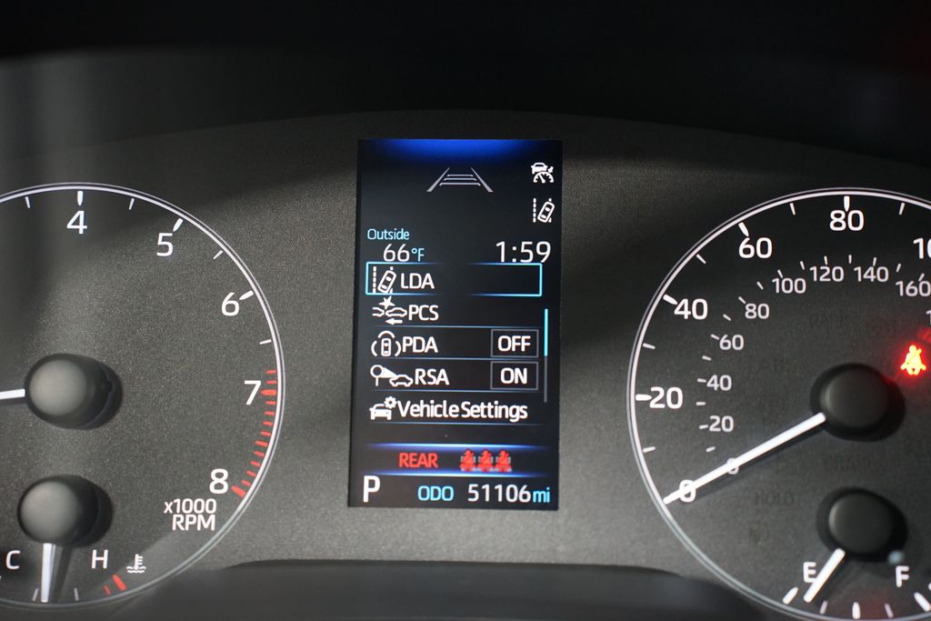 2024 Toyota Corolla LE 16