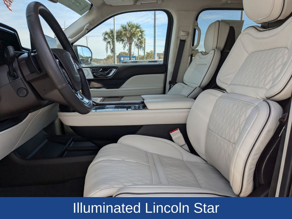2024 Lincoln Navigator L Black Label