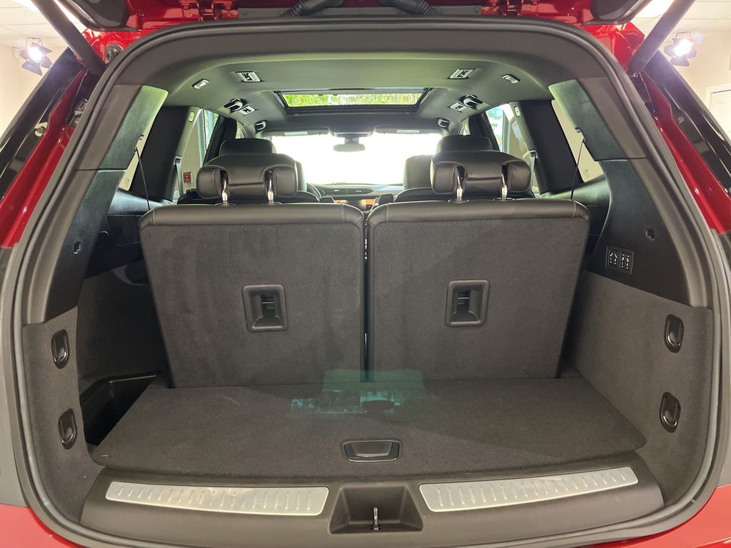used 2025 Cadillac XT6 car, priced at $52,995