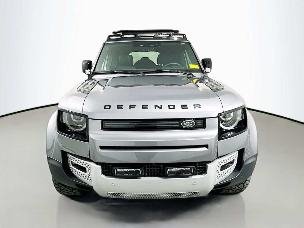 2024 Land Rover Defender 110 2