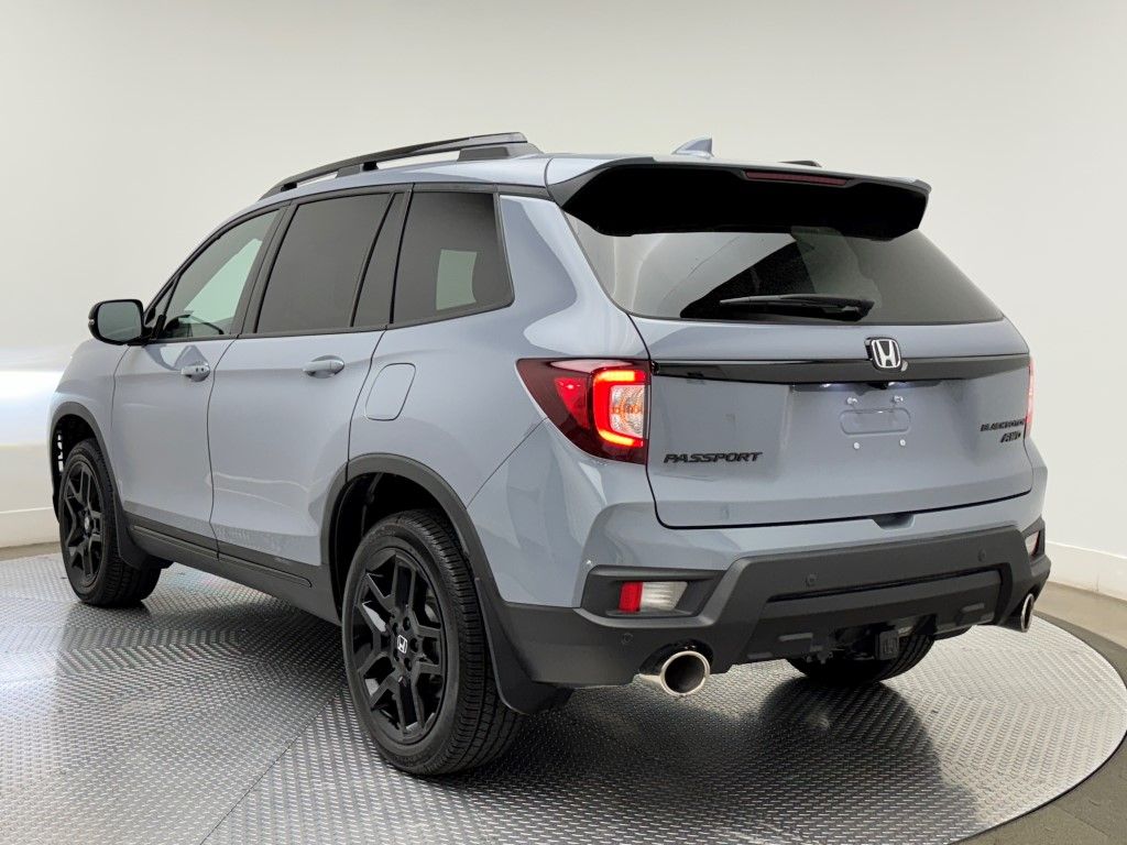 2025 Honda Passport Black Edition 10