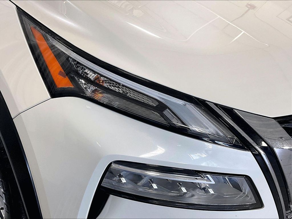 2023 Nissan Rogue — photo 32