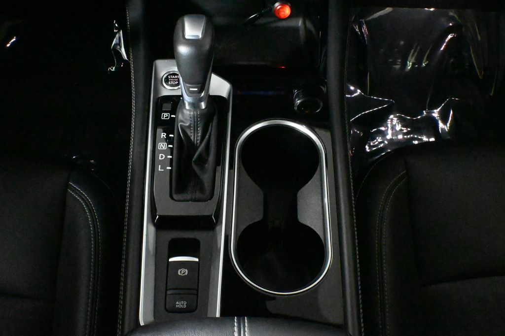 2021 Nissan Altima SL 24