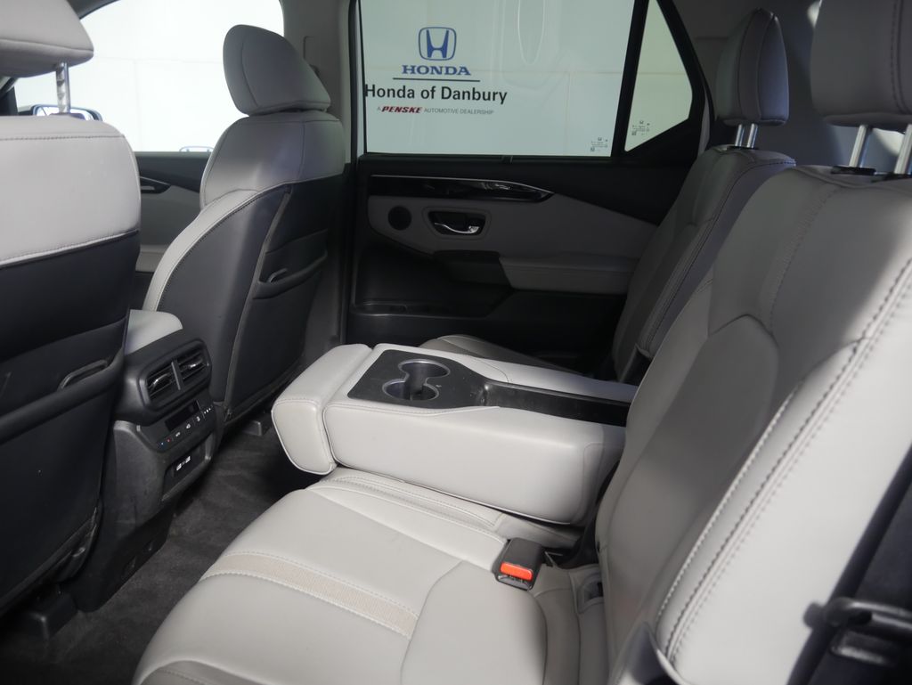 Thumbnail: 2023 Honda Pilot - 12