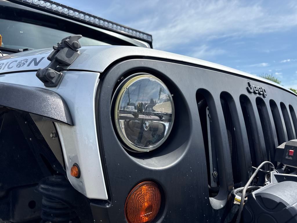 2008 Bright Silver Metallic Clearcoat Jeep Wrangler Unlimited Rubicon 4X4 SUV