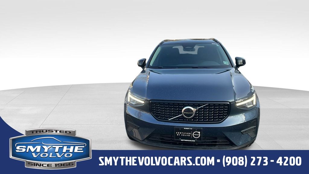 Denim Blue 2026 Volvo XC40 B5 Core AWD SUV / Crossover All-Wheel Drive Automatic