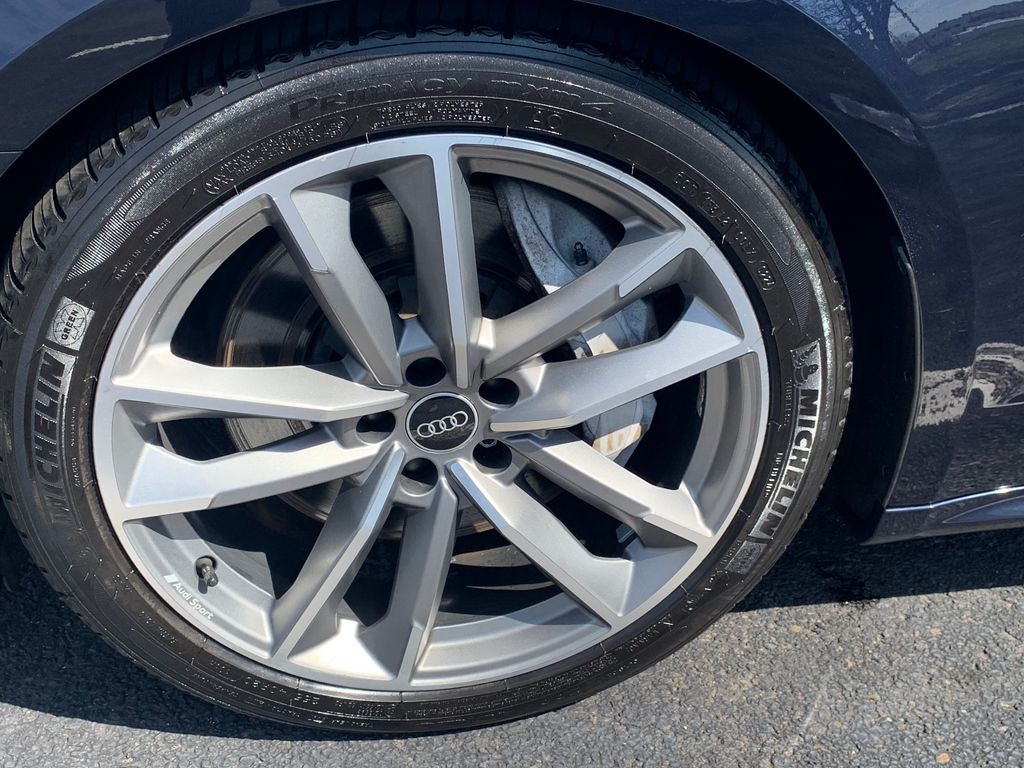 Thumbnail: 2021 Audi A7 - 8