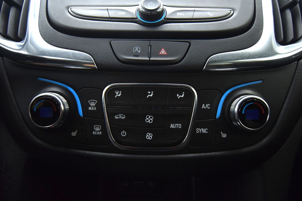 used 2024 Chevrolet Equinox car