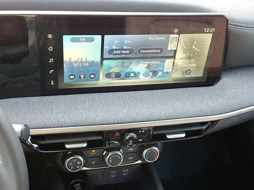 Thumbnail: 2025 Nissan Kicks - 8