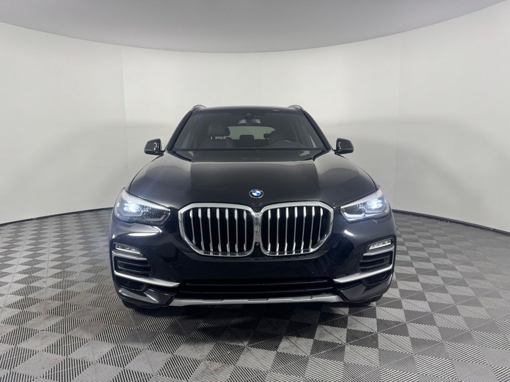 Thumbnail: 2021 BMW X5 - 2