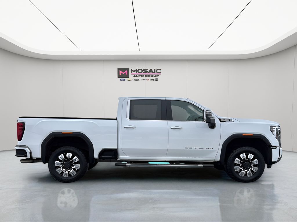 Used 2024 GMC Sierra 2500HD Denali with VIN 1GT49RE77RF468402 for sale in Zumbrota, Minnesota