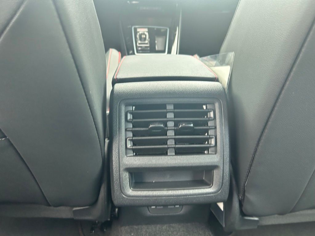 New 2026 Slate Blue Volkswagen 2.0T SE image 44