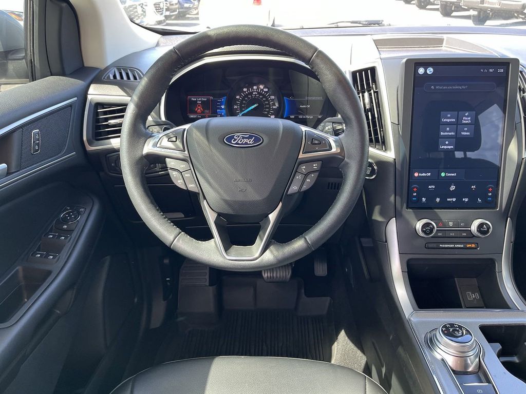 2021 Ford Edge SEL 22