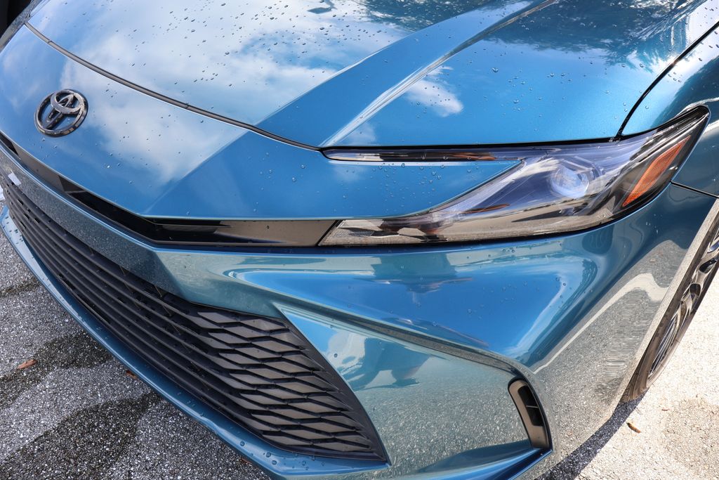 Thumbnail: 2025 Toyota Camry - 3