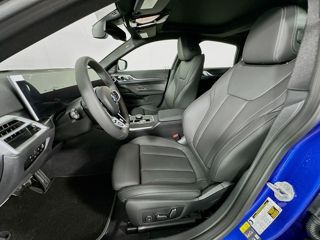 Thumbnail: 2026 BMW i4 - 16