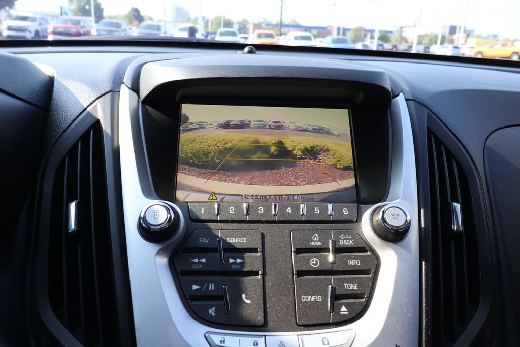 Thumbnail: 2015 Chevrolet Equinox - 23