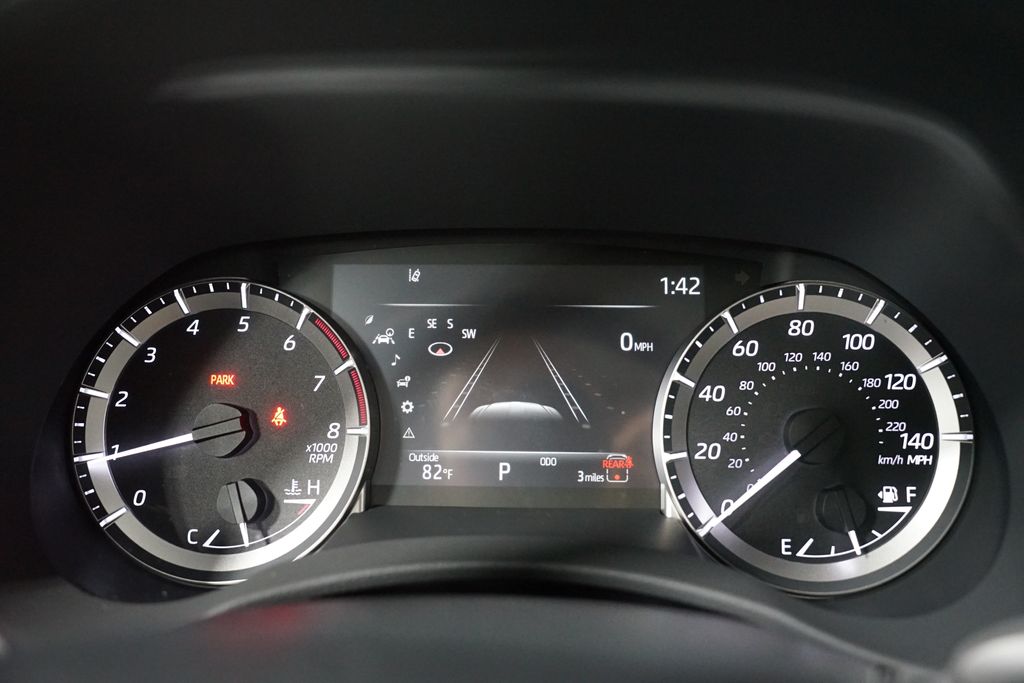 Thumbnail: 2025 Toyota Highlander - 15