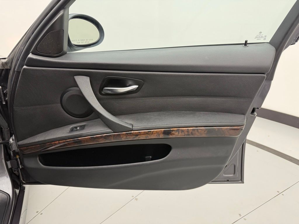 Thumbnail: 2007 BMW 3 Series - 30