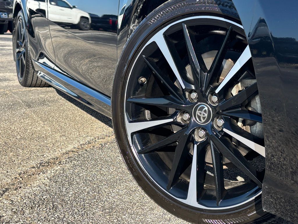 2019 Toyota Camry XSE photo