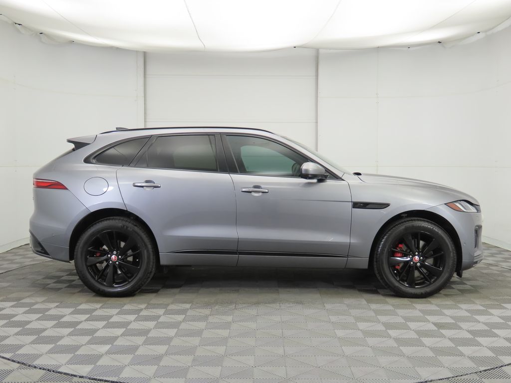 Thumbnail: 2021 Jaguar F-Pace - 4