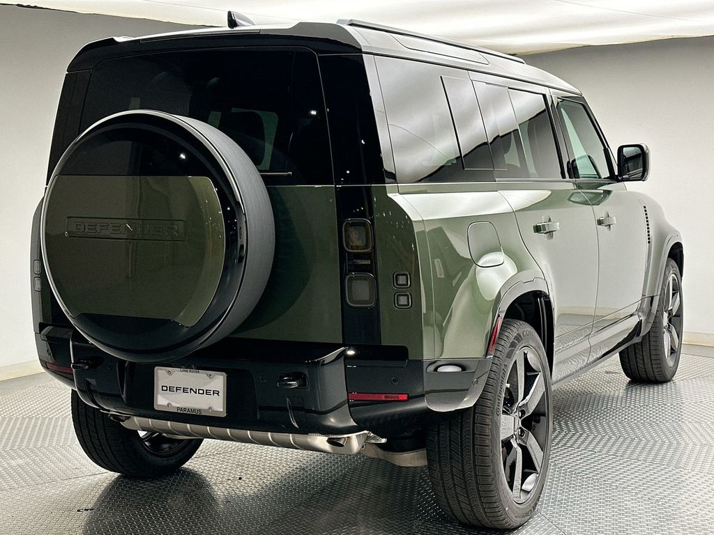 Thumbnail: 2026 Land Rover Defender - 11
