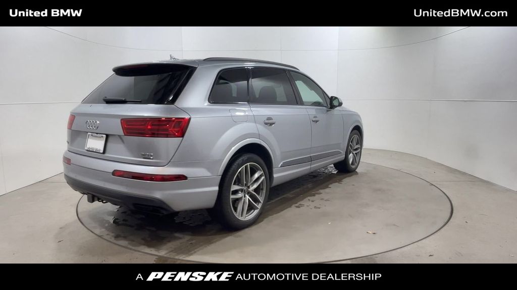 2018 Audi Q7 Prestige 8