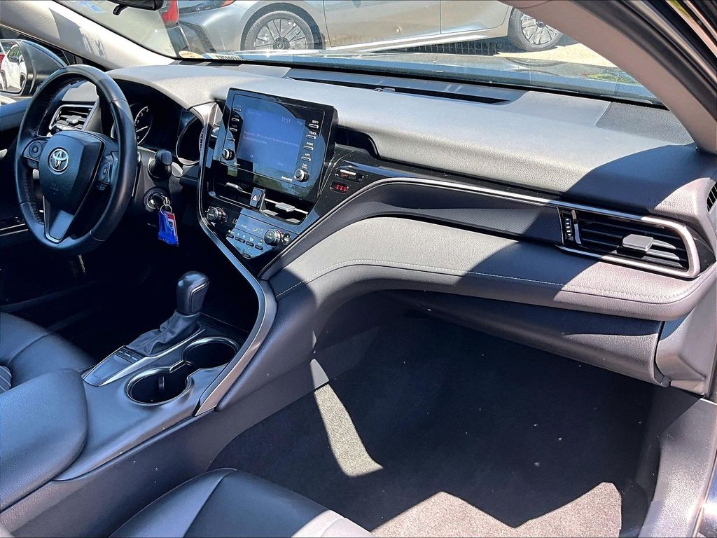 2024 Toyota Camry — photo 13