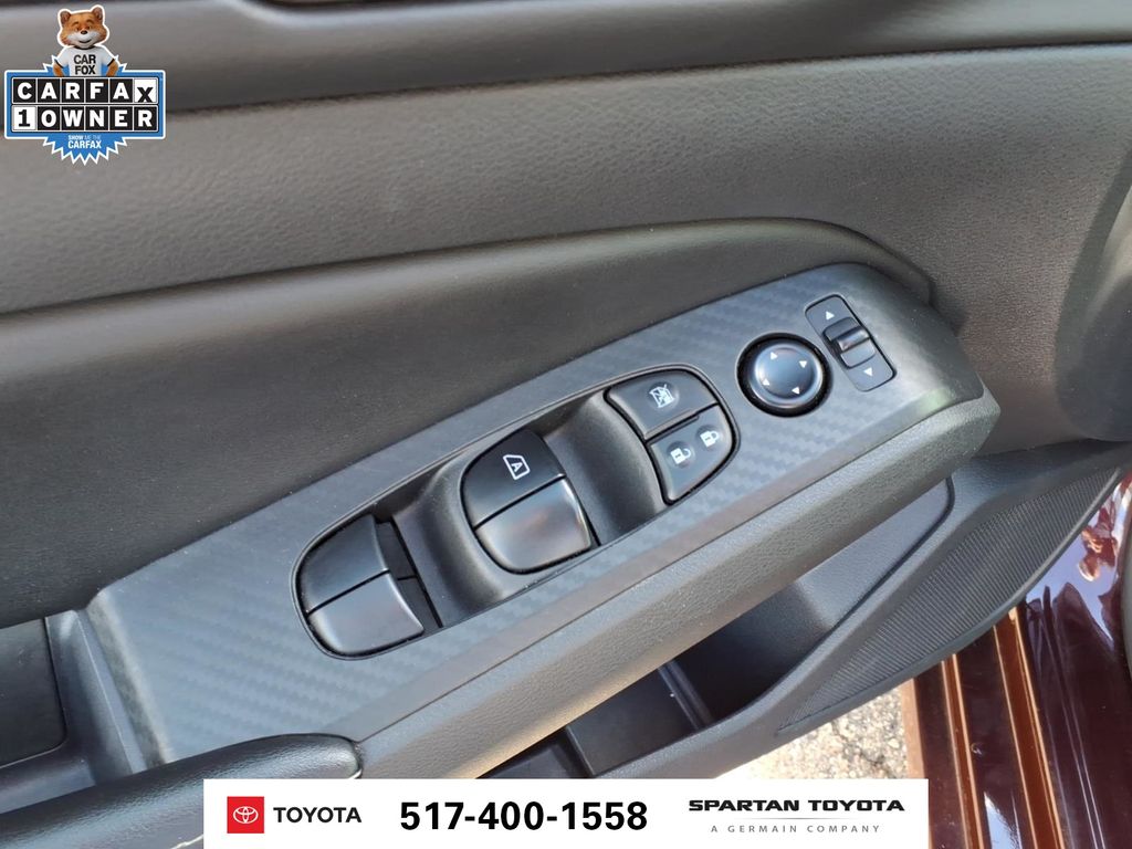 Used 2024 Red Nissan 2.5 SV image 15