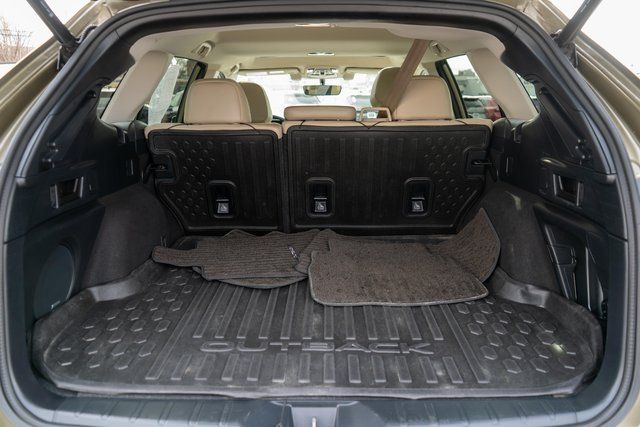 2022 Subaru Outback Limited - 10
