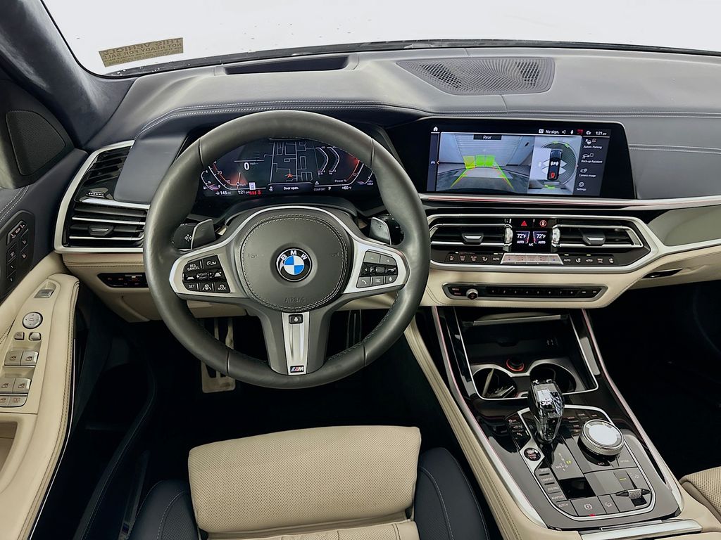 2022 BMW X7 xDrive40i 23