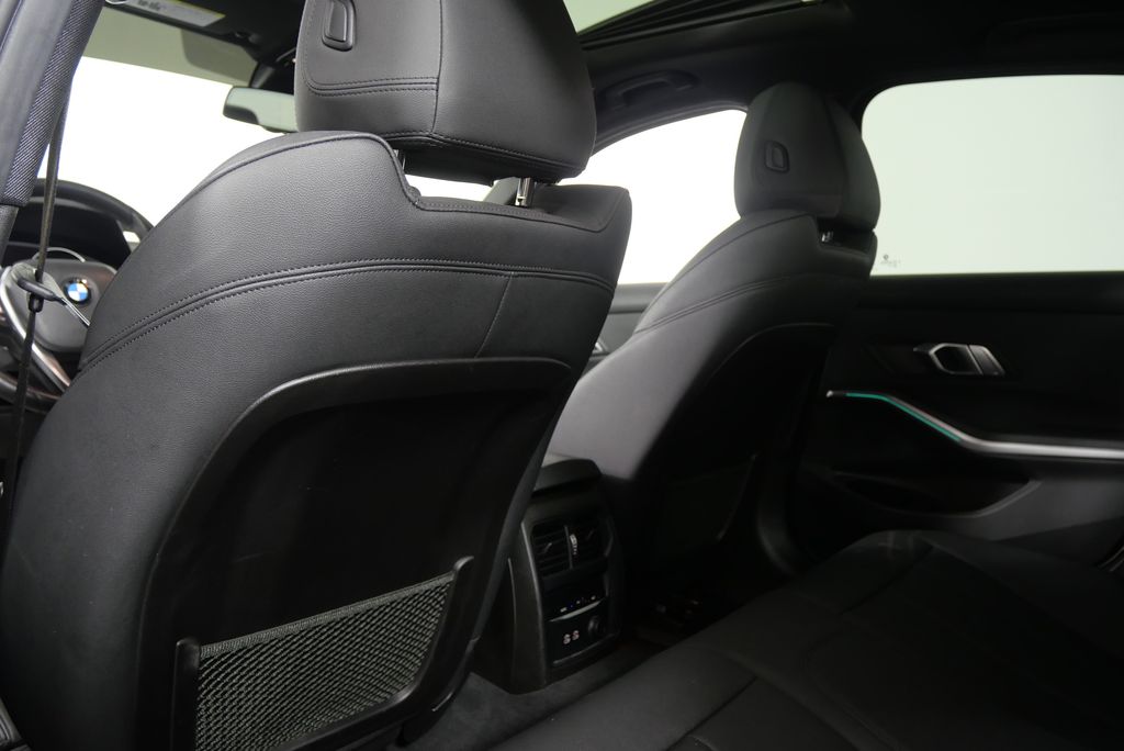 2020 BMW 3 Series 330i 16