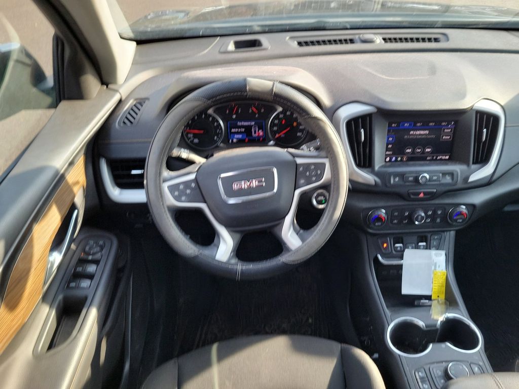 2021 GMC Terrain SLE 9